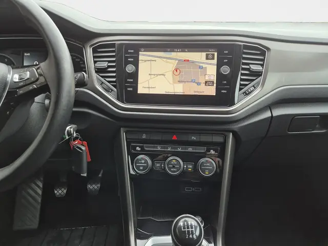 Volkswagen T-Roc 1.0 TSI Style 2019 Benzine 10