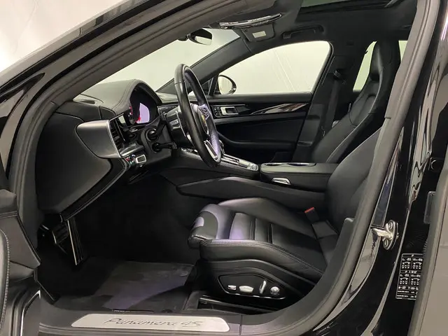 Porsche Panamera 2.9 4S 2019 Benzine 18
