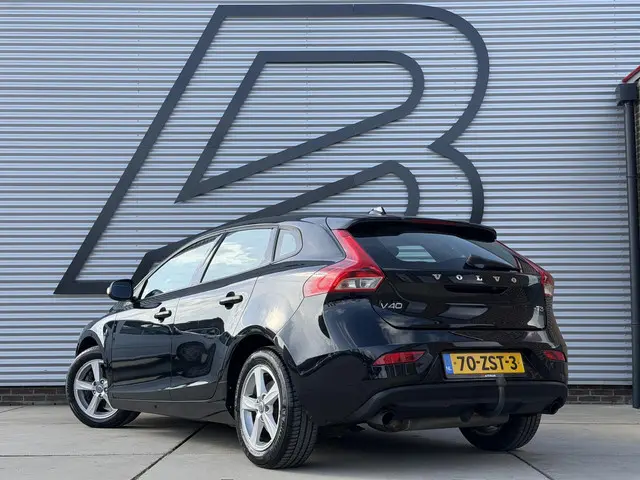 Volvo V40 1.6 T3 Kinetic 2013 Benzine 7