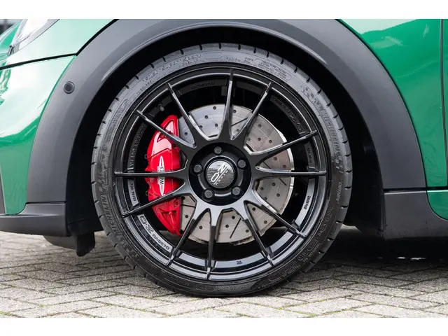 MINI Cooper S 2.0 Resolute Edition 2023 Benzine 9