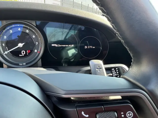 Porsche 911 Cabrio 3.0 Carrera 4 S 2019 Benzine 24