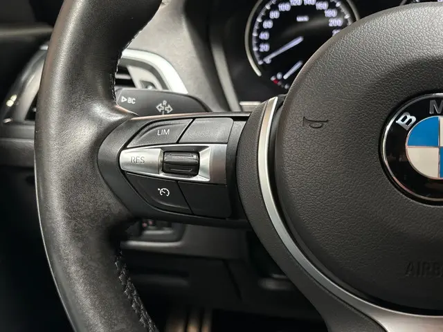 BMW 1 Serie 118i M Sport Line Shadow 2019 Benzine 16