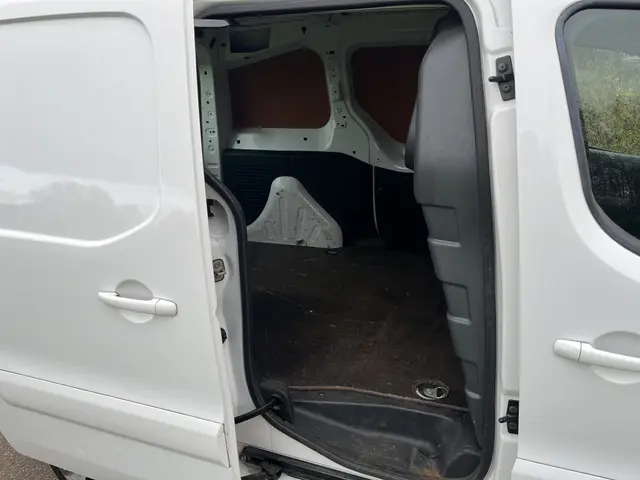 Citroën Berlingo 1.6 e-HDI 500 Club Economy 2013 Diesel 17