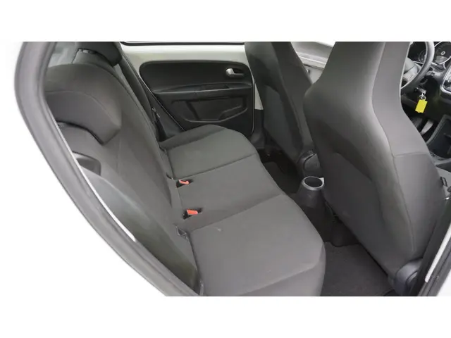 Volkswagen up! 1.0 5 Drs Airco blue tooth 2021 Benzine 13