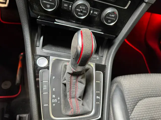 Volkswagen Golf 1.4 TSI Business Edition 2014 Benzine 18