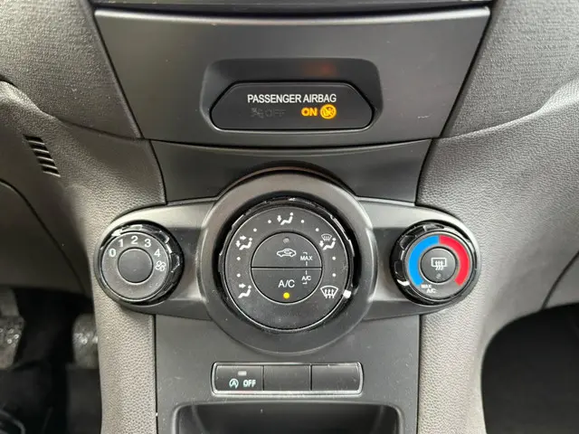 Ford Fiesta 1.0 NWE. Apk | Airco 2015 2015 Benzine 16