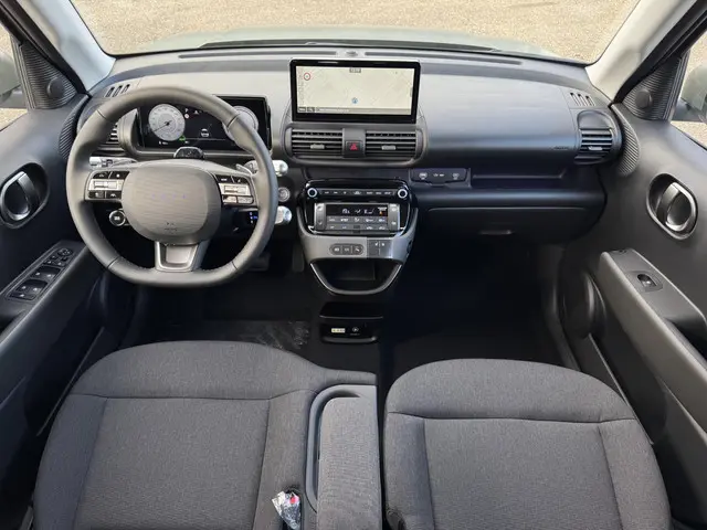 Hyundai Inster Evolve 49 kWh 2025 Elektrisch 13