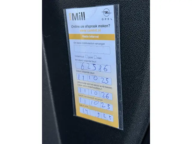 Opel Crossland X 1.2 Turbo Innovation 2017 Benzine 28