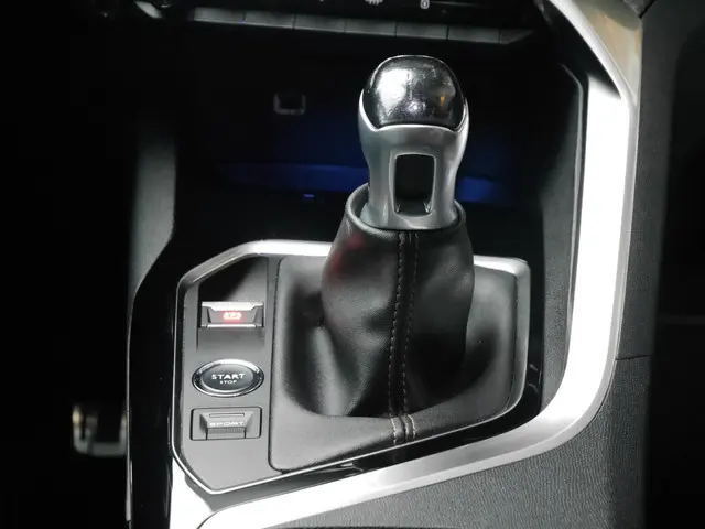 Peugeot 3008 1.2 PureTech GT Line 2017 Benzine 15