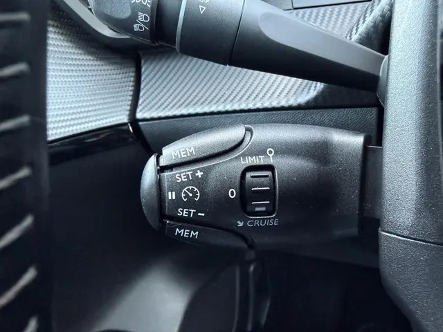 Peugeot e-208 EV Active Pack 50 kWh 2021 Elektrisch 16