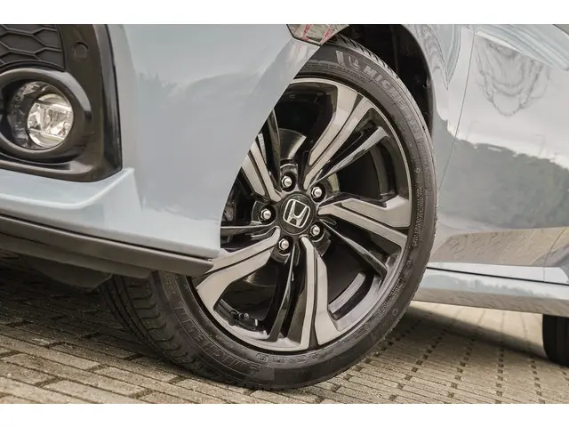 Honda Civic 1.0i VTEC EXECUTIVE 2020 Benzine 12