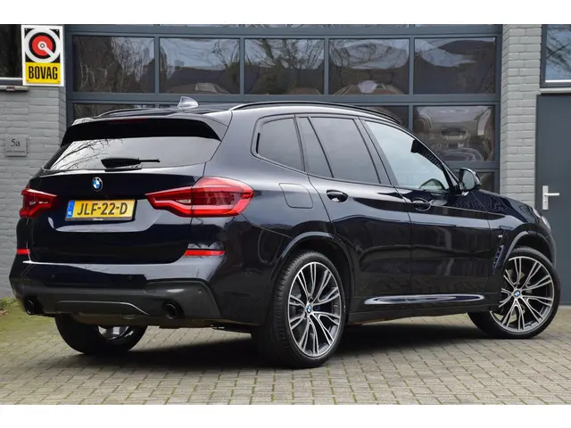 BMW X3 xDrive30i High Executive 2021 Benzine 6