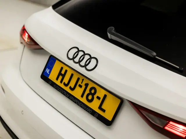 Audi A3 Sportback 40 TFSI e Sport 2022 Hybride Benzine 27