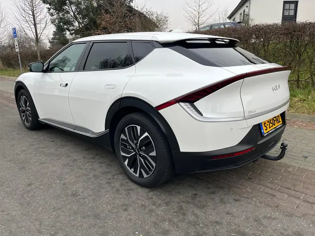 Kia EV6 Plus 77.4 kWh, BTW, Trekhaak, Led 2022 Elektrisch 3