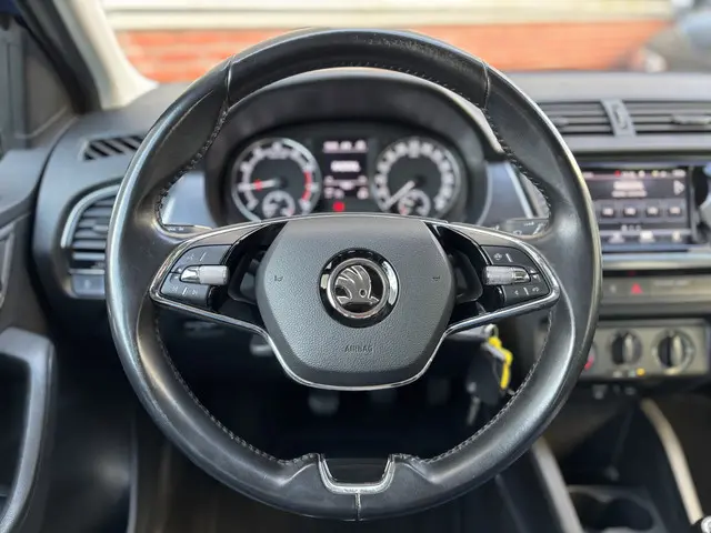 Škoda Fabia Combi 1.0 TSI Business Edition 2021 Benzine 11