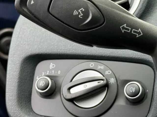 Ford Fiesta 1.25 Titanium 2012 Benzine 18