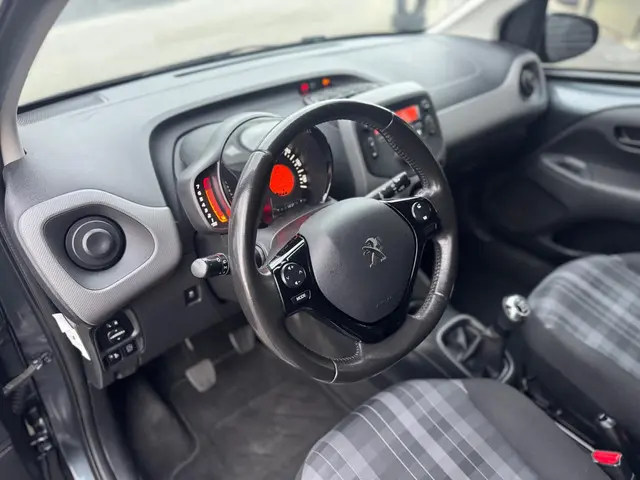 Peugeot 108 1.0 e-VTi Active 2020 Benzine 35