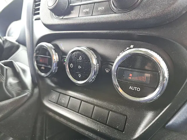 Iveco Daily 35S14 2021 Diesel 10