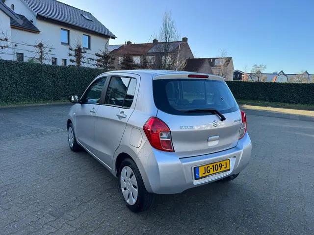 Suzuki Celerio 1.0 Comfort. AUTOMAAT 2016 Benzine 17