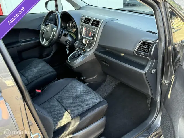 Toyota Verso-S 1.3 VVT-i Aspiration Automaat 2012 Benzine 6