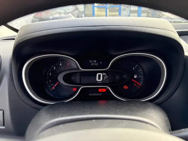 Nissan NV300 2.0 dCi 145 L2H1 AUTOMAAT 2021 Diesel 15