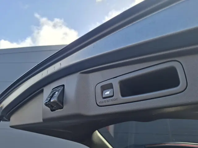 Honda CR-V 1.5 AWD Executive 2018 Benzine 22