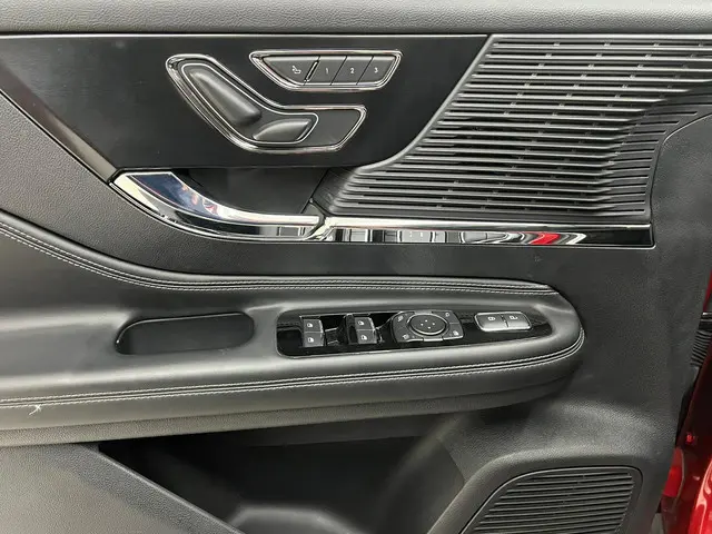 Lincoln Corsair 2.0T Reserve 2021 Benzine 16