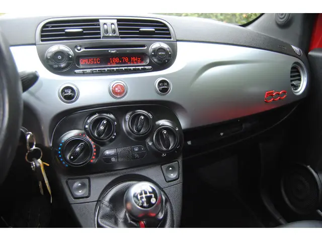 Fiat 500 0.9 TwinAir Lounge 2015 Benzine 5