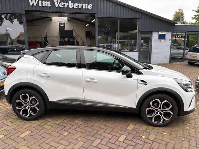 Renault Captur 1.3 TCe 155 Intens Automaat 2020 Benzine 2