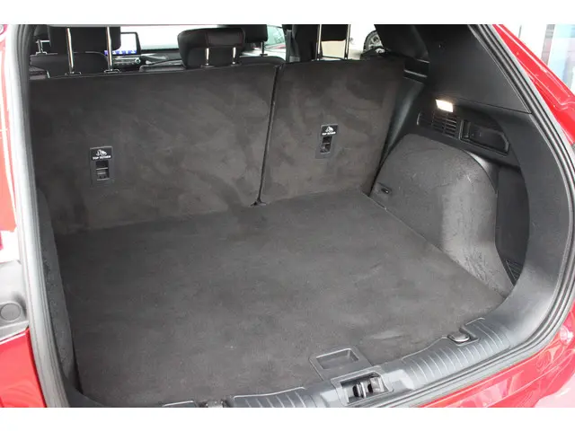 Ford Kuga 2.5 PHEV ST-Line X 2024 Hybride Benzine 6