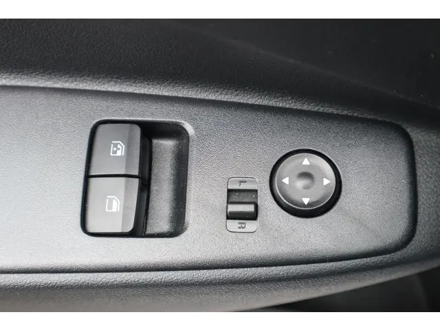 Hyundai i10 1.0 PREMIUM 2025 Benzine 30