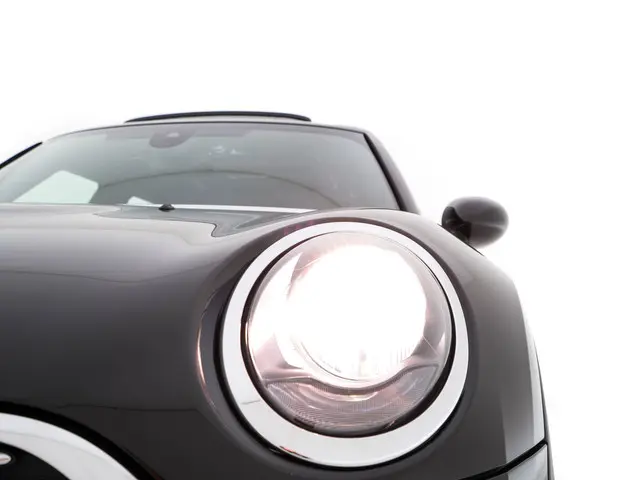 MINI Clubman Mini 1.5 Cooper Business 2015 Benzine 28