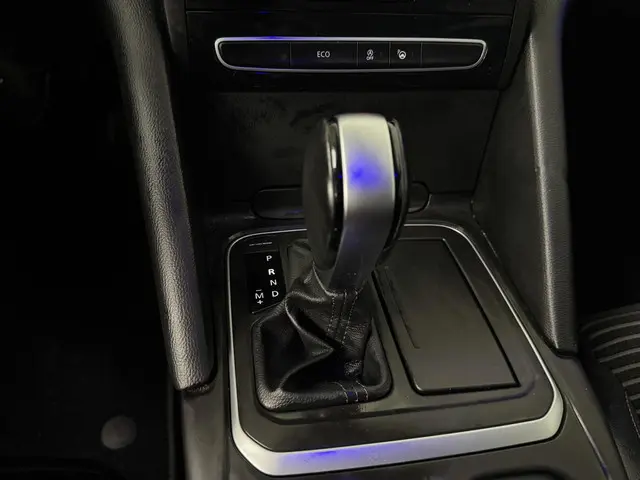 Renault Talisman Estate 1.6 TCe Intens 2018 Benzine 24