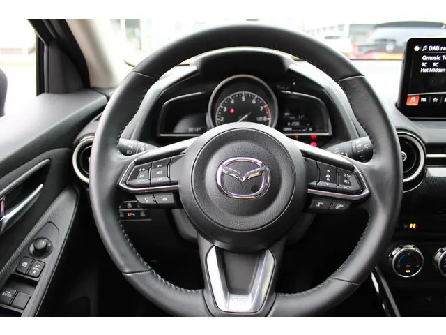 Mazda 2 1.5 e-SkyActiv-G 90 Exclusive-Line 2024 Benzine 18