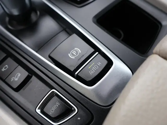 BMW X5 xDrive40e High Executive 2015 Hybride Benzine 55