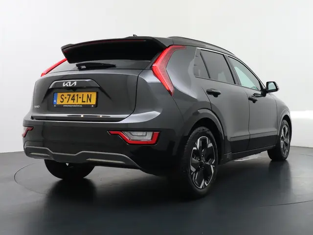 Kia Niro EV ExecutiveLine 64.8 kWh 2023 Elektrisch 7