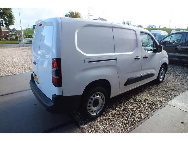 Opel Combo 1.6D L2H1 Edition 2019 Diesel 10