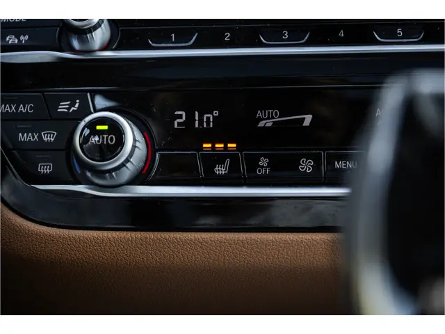 BMW 5 Serie Touring 530e 2021 Hybride Benzine 15