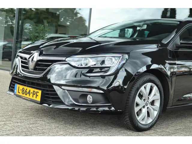 Renault Mégane Estate 1.3 TCE LIMITED 2019 Benzine 14