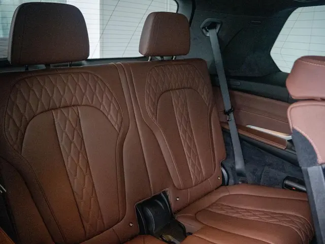 BMW X7 xDrive40i 2025 Benzine 22