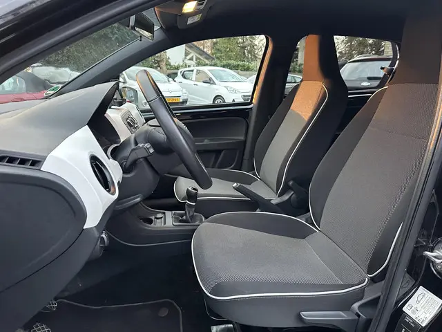 SEAT Mii 1.0 Sport Intense 5drs 2019 Benzine 18