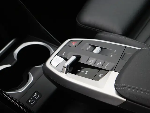 BMW X1 sDrive18i 2023 Benzine 14