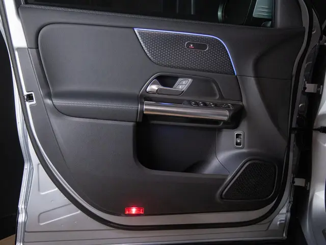 Mercedes-Benz EQA 250+ Business Line 2024 Elektrisch 23