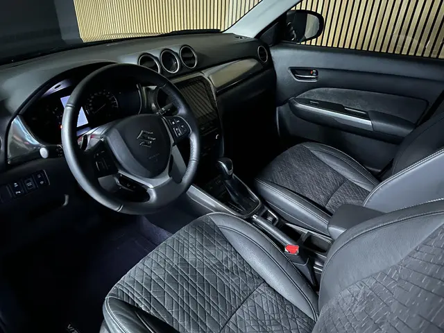 Suzuki Vitara 1.5 Hybrid Select 2025 Hybride Benzine 6