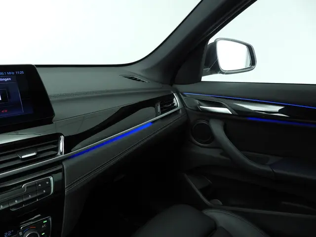 BMW X1 sDrive18i 2022 Benzine 19