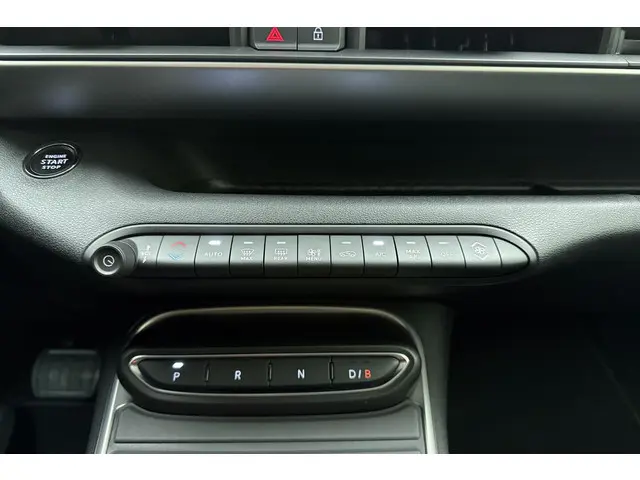 Jeep Avenger Summit 54 kWh 2024 Elektrisch 26