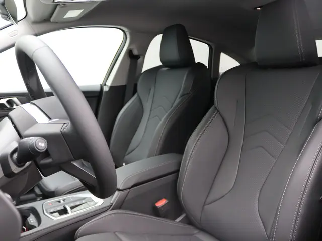 BMW 2 Serie Gran Coupé 220 2025 Benzine 11