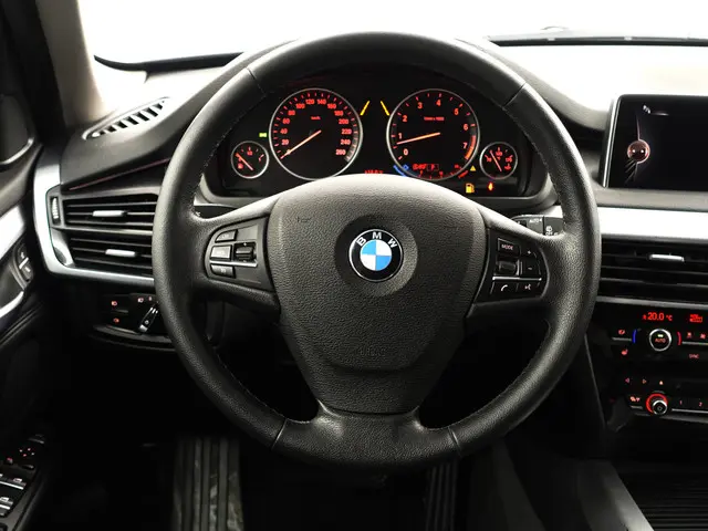 BMW X5 xDrive35i M Sport Aut- 2016 Benzine 21