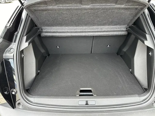 Peugeot 2008 1.2 Turbo 100 PK Allure 2024 Benzine 29