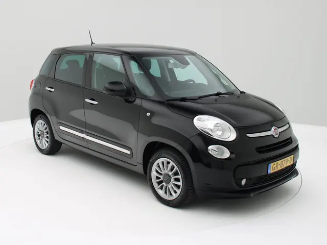 Fiat 500L 0.9 TwinAir Lounge Panorama /Navi. 2015 Benzine 8